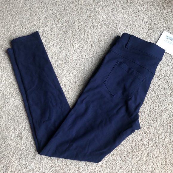*MAKE OFFER. DONATING JANUARY 1. * NAVY BLUE PONTE LEGGINGS - Picture 5 of 5